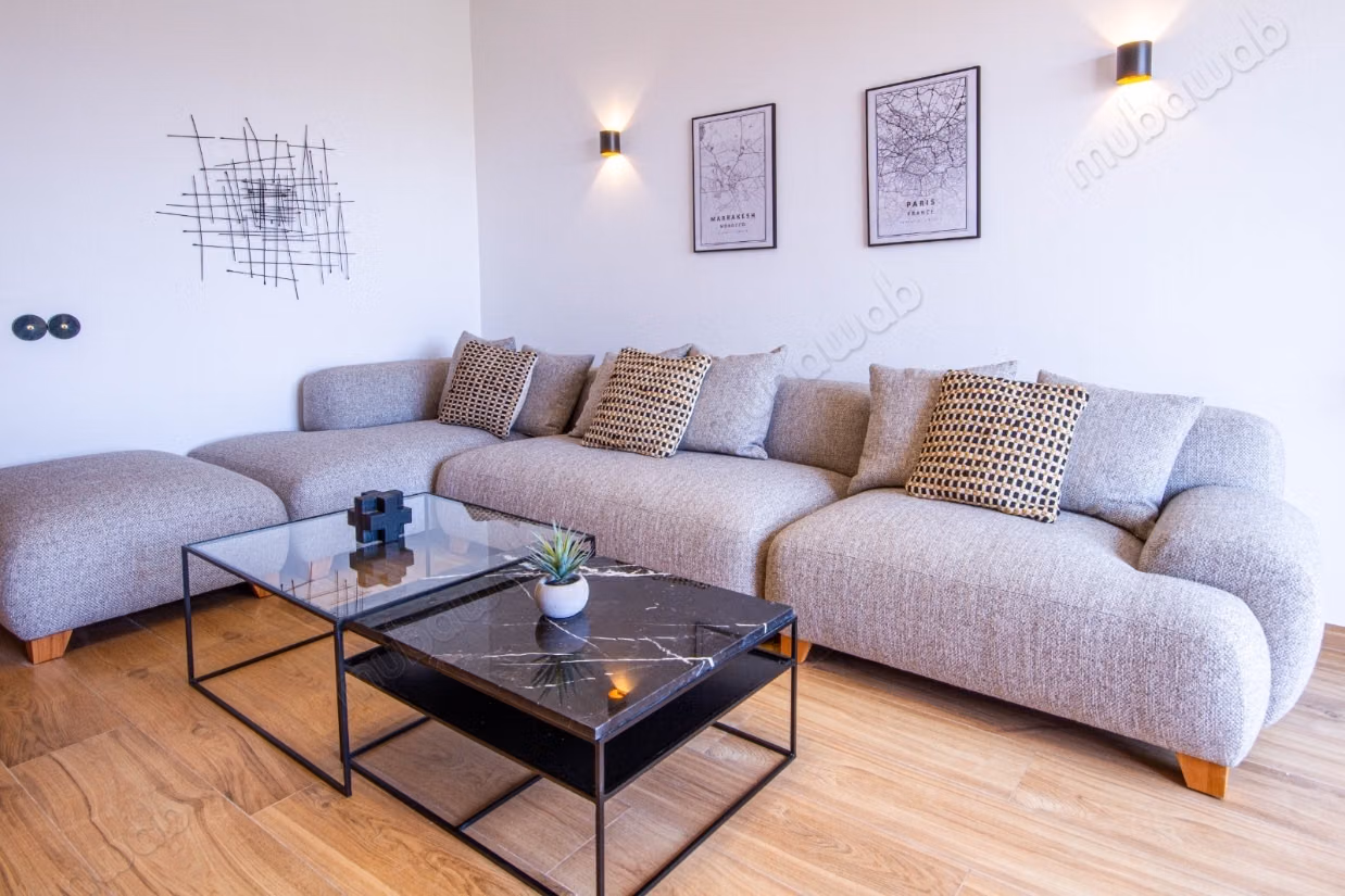 Magnifiek nieuw gerenoveerd appartement in Agdal