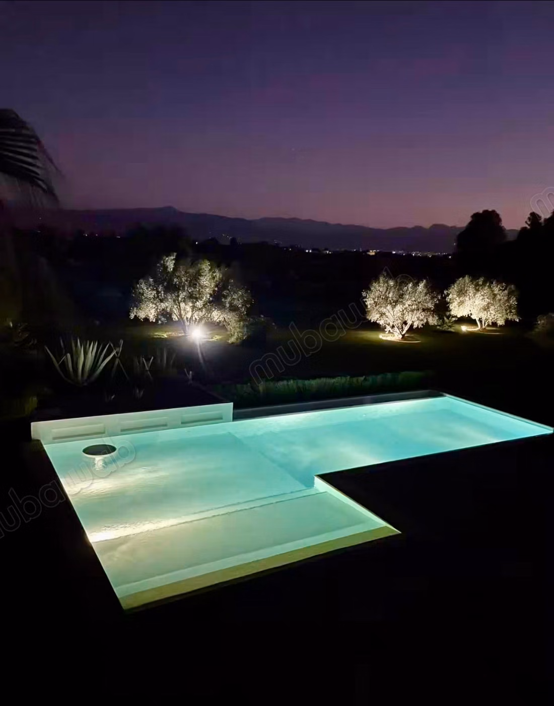 Very beautiful estate of 12000 m2, villa with 4 suites