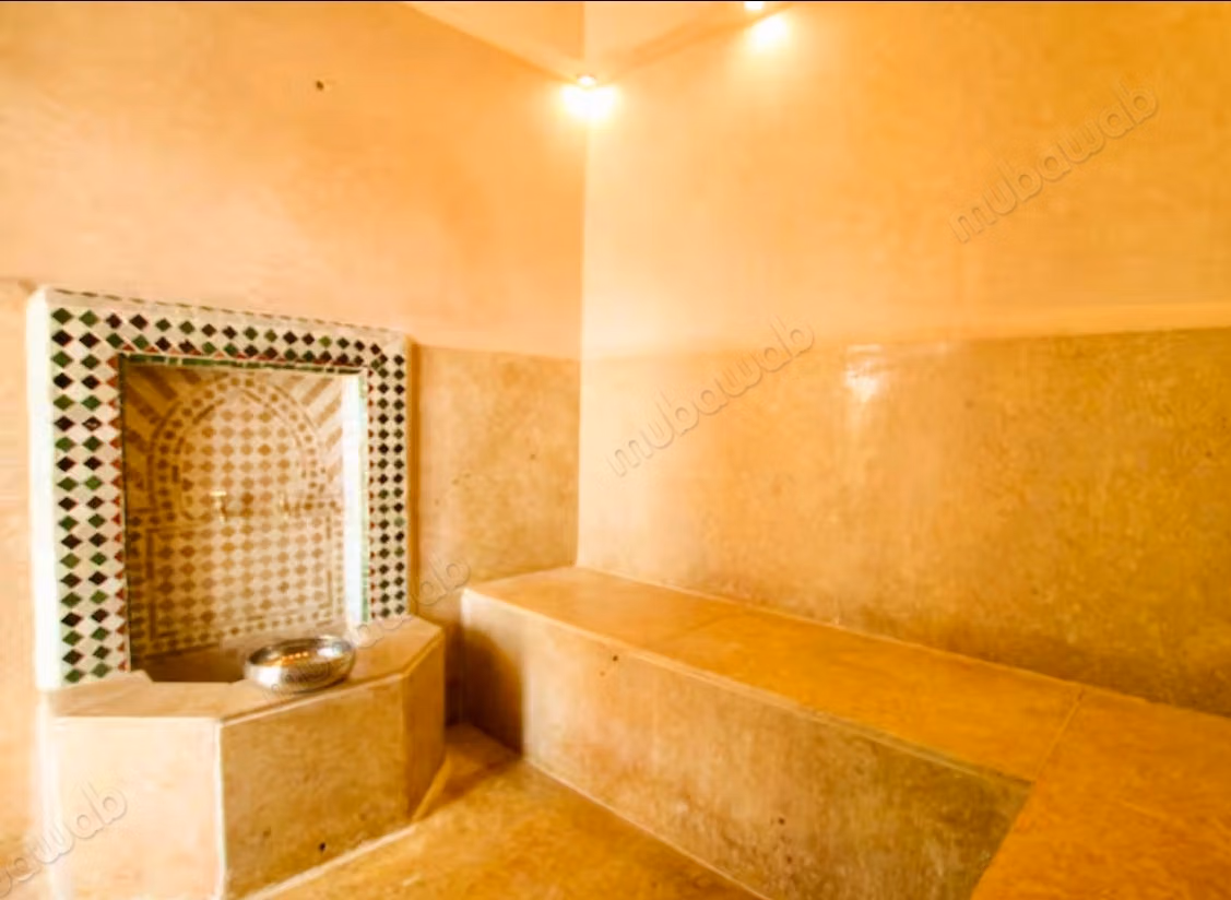 Very beautiful estate of 12000 m2, villa with 4 suites