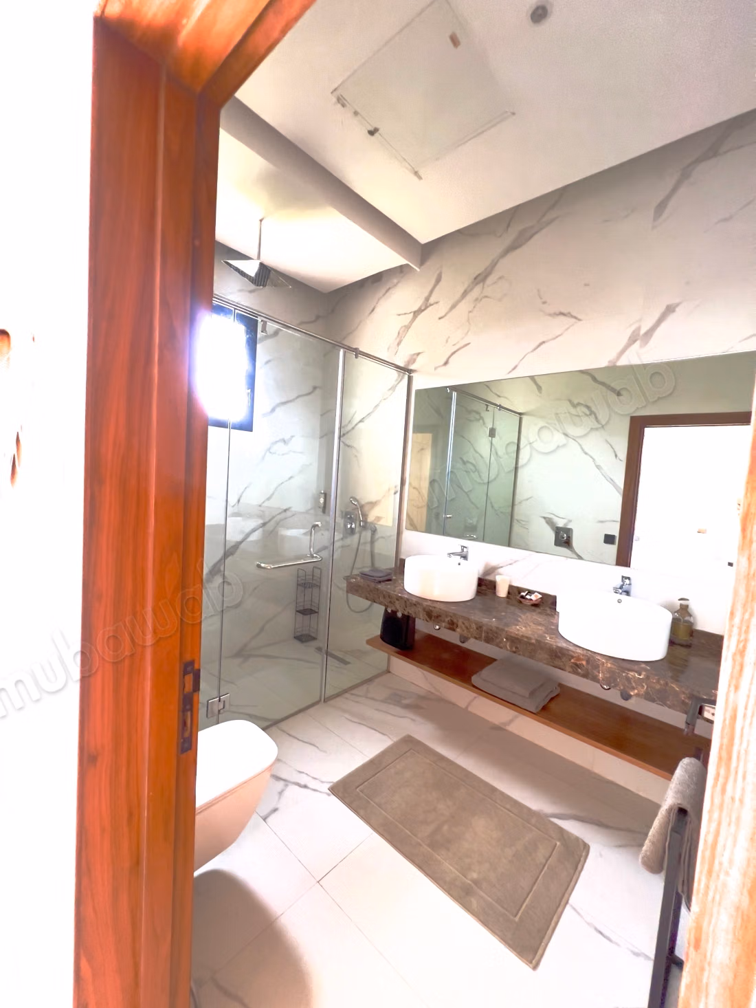 Espléndida villa con 4 suites VNA