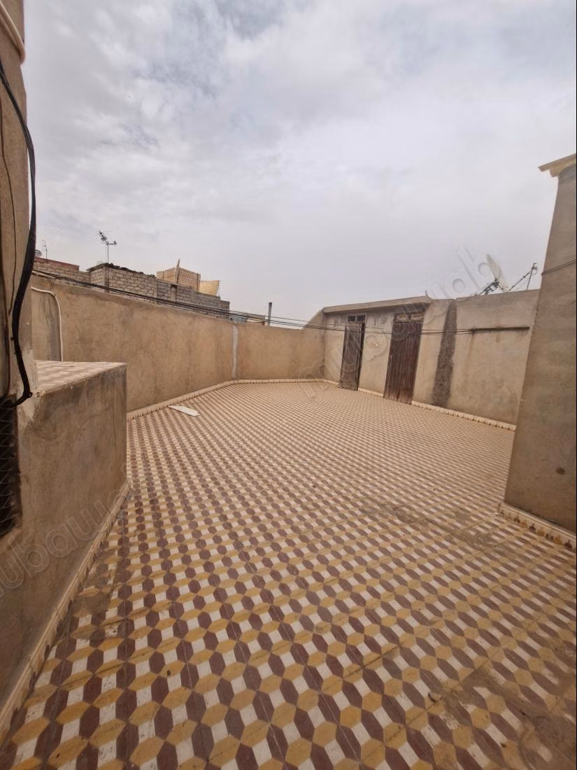 Venta de un magnífico riad en El Moukef. Superficie 90 m²