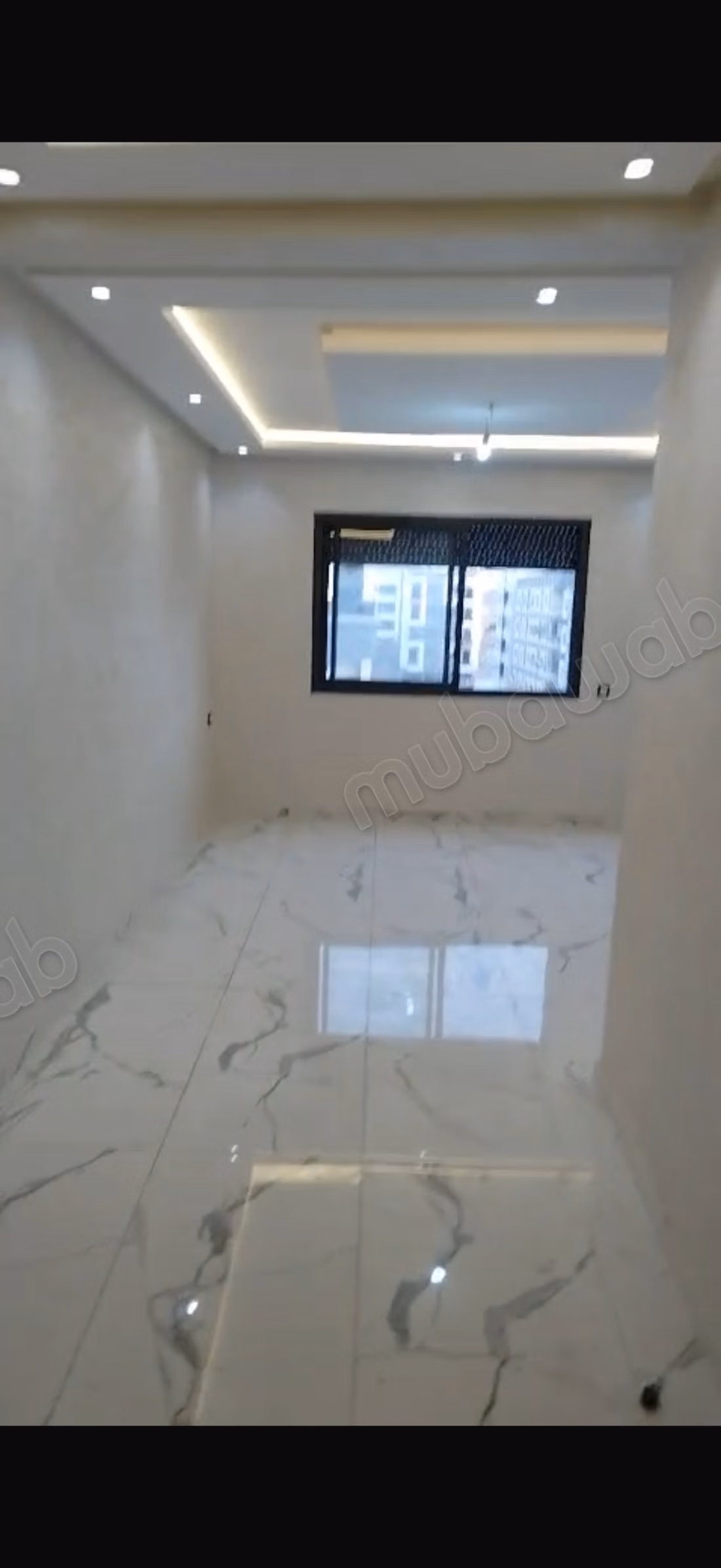 Bellissimo appartamento in affitto a Aïn Sebaâ. 2 camere. Doppio vetro e porta blindata