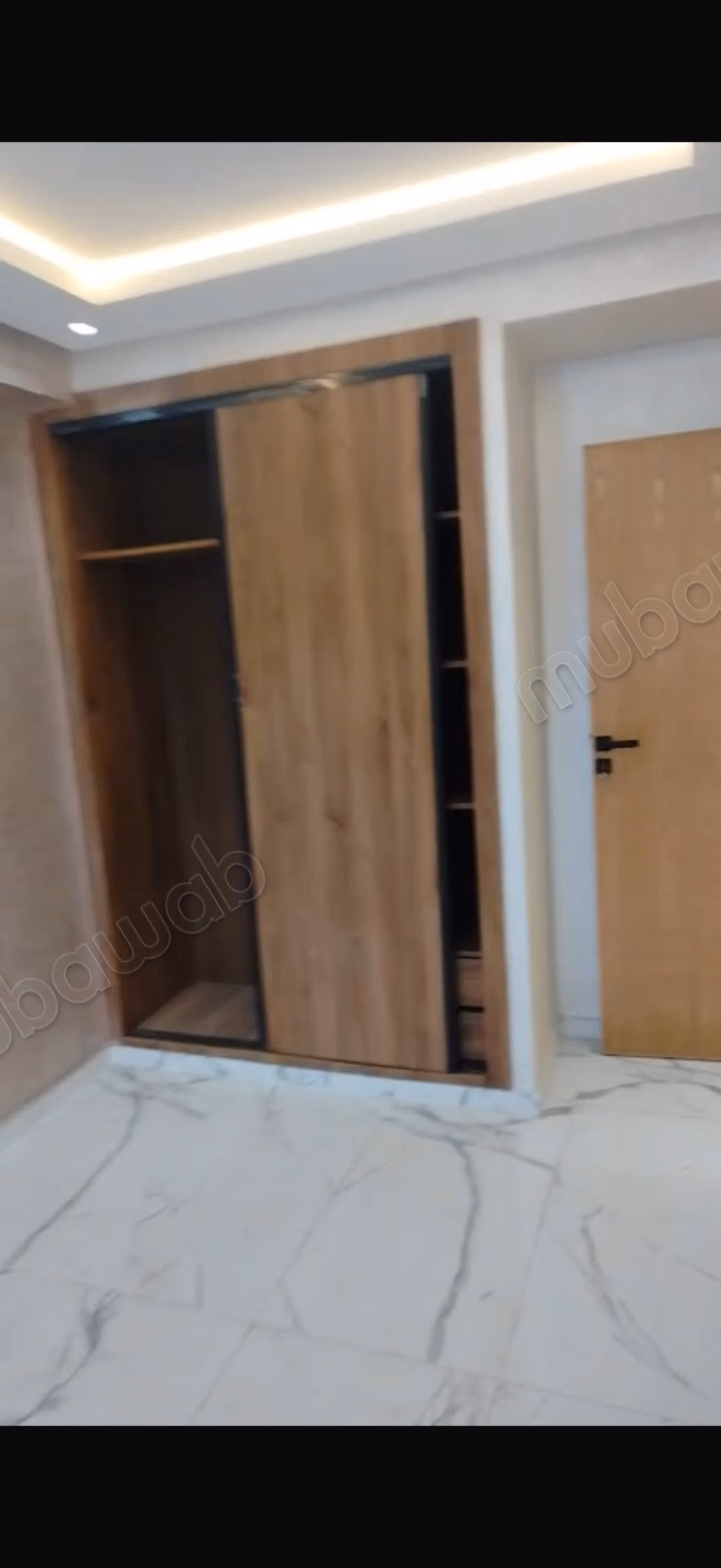 Bellissimo appartamento in affitto a Aïn Sebaâ. 2 camere. Doppio vetro e porta blindata