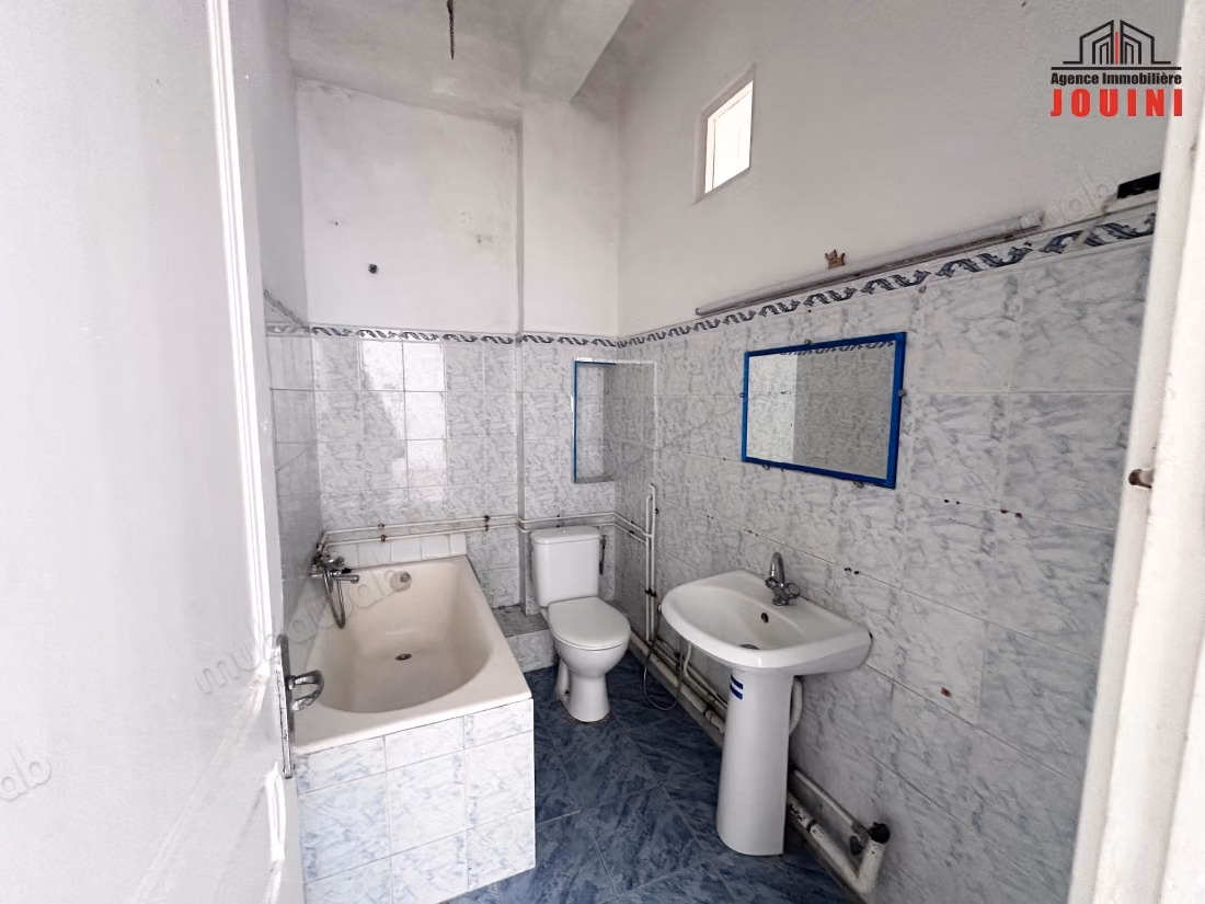 S2 Apartment in the City Center of Tunis