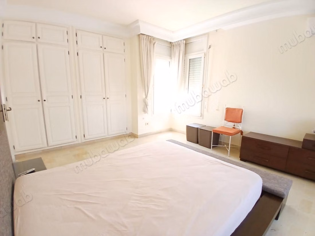 Floor of villa for rent