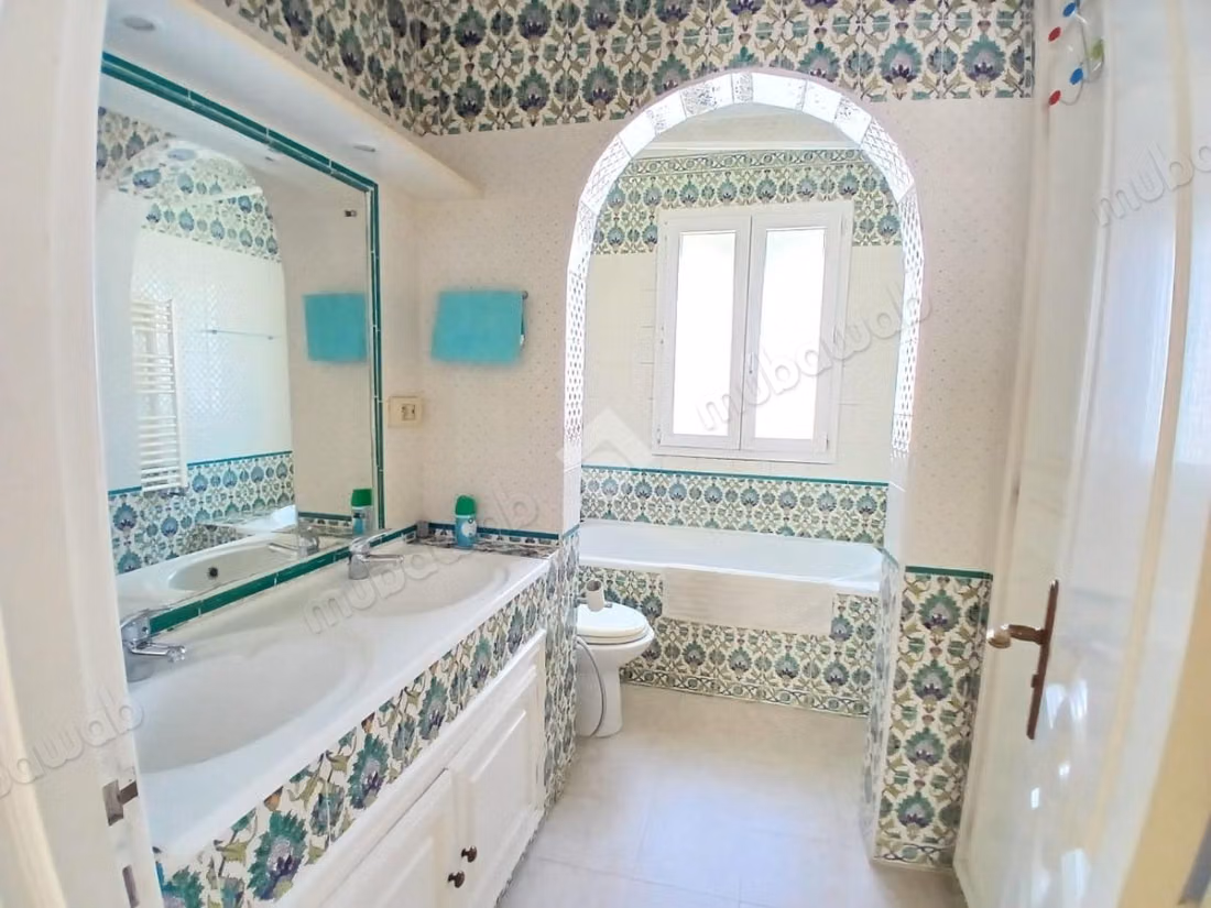 Floor of villa for rent