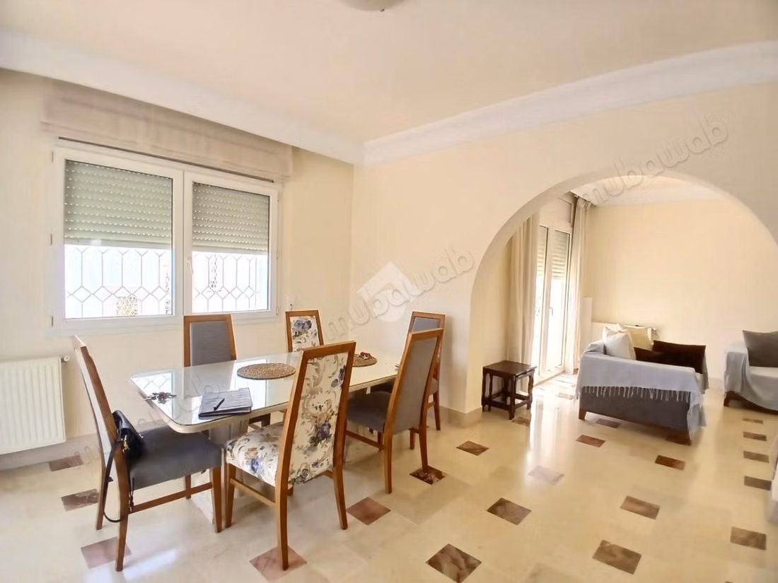 Floor of villa for rent