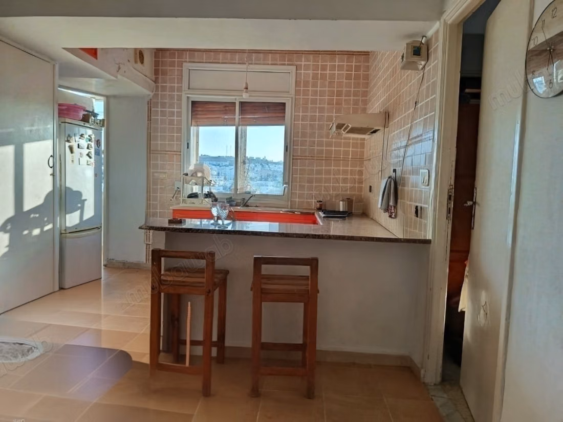 For sale – an S2 apartment in El Menzah 7