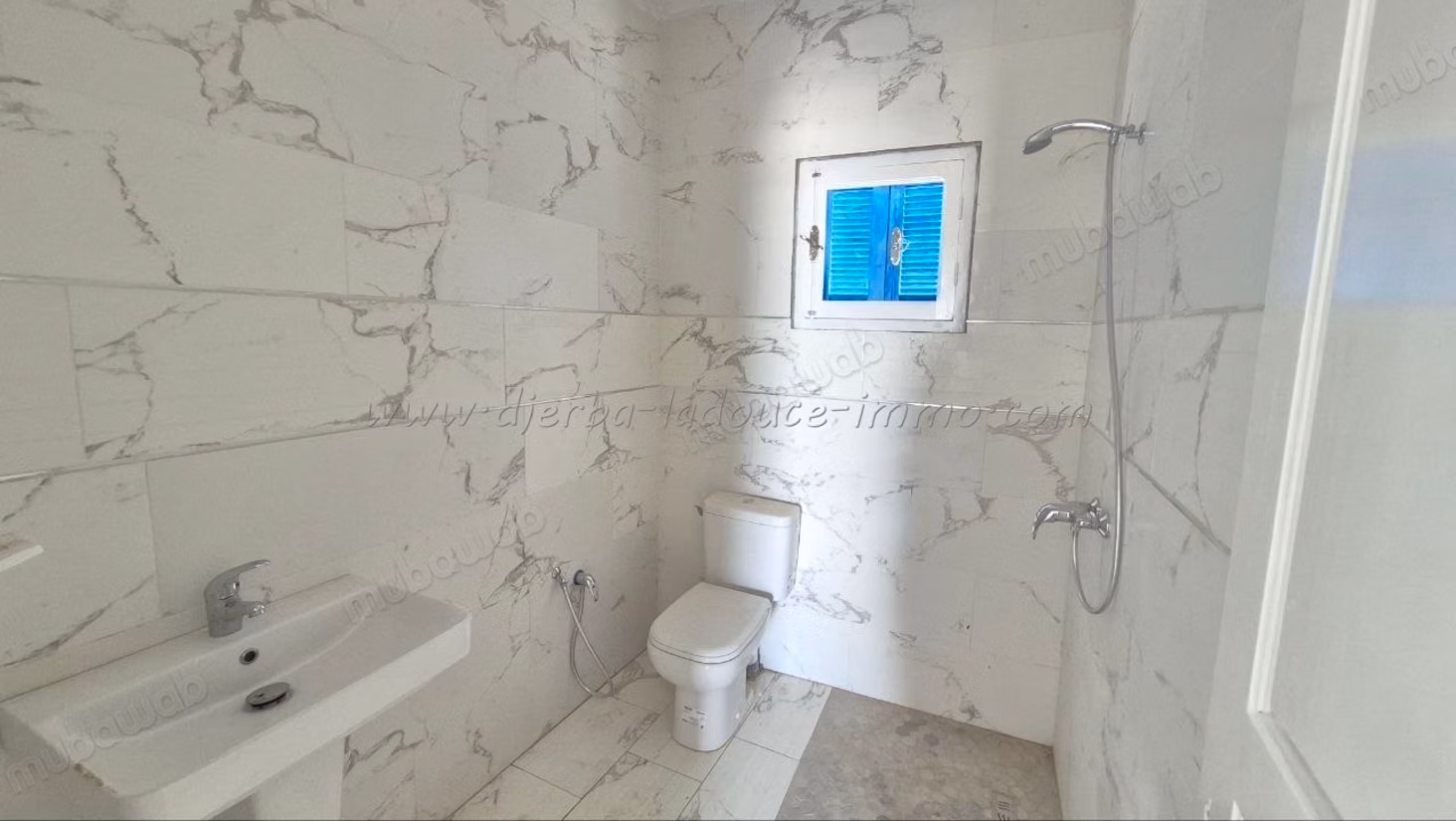 Location annuelle bel appartement S3 à midoun