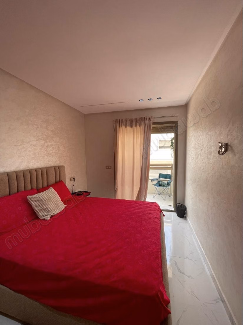 Very nice apartment for rent in Dar Bouazza. 3 comfortable rooms. Well furnished
