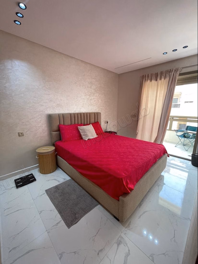 Very nice apartment for rent in Dar Bouazza. 3 comfortable rooms. Well furnished
