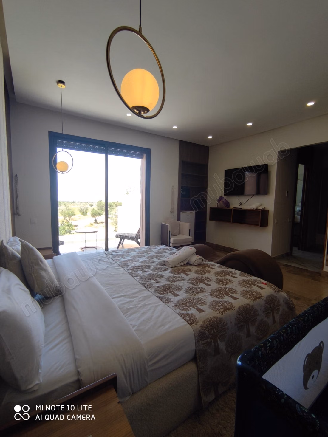 Villa de lujo a la venta en la Ruta de Ourika. 3 habitaciones. Chimenea y aire acondicionado