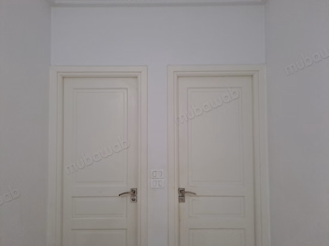 Superbe maison à vendre à Hammamet. Surface de 180 m². Porte blindée et système de double vitrage