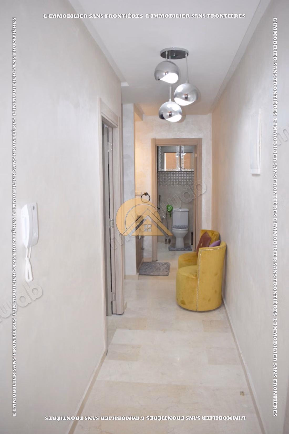 Appartement de 85 m² à louer à Targa – 2 chambres, double salon, terrasse, piscine et jardin collectif