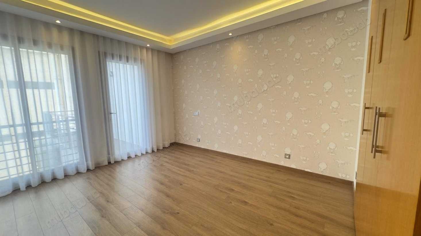 Sumptuous furnished apartment for rent in Racine