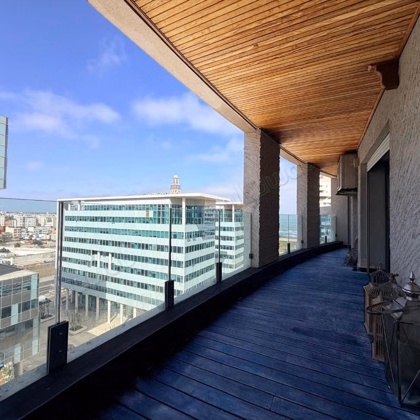 Vends vue mer appt prestige marina