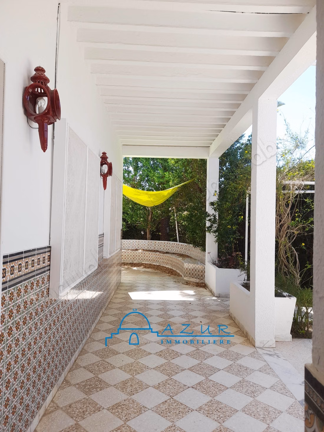 A vendre villa bord de mer à nabeul