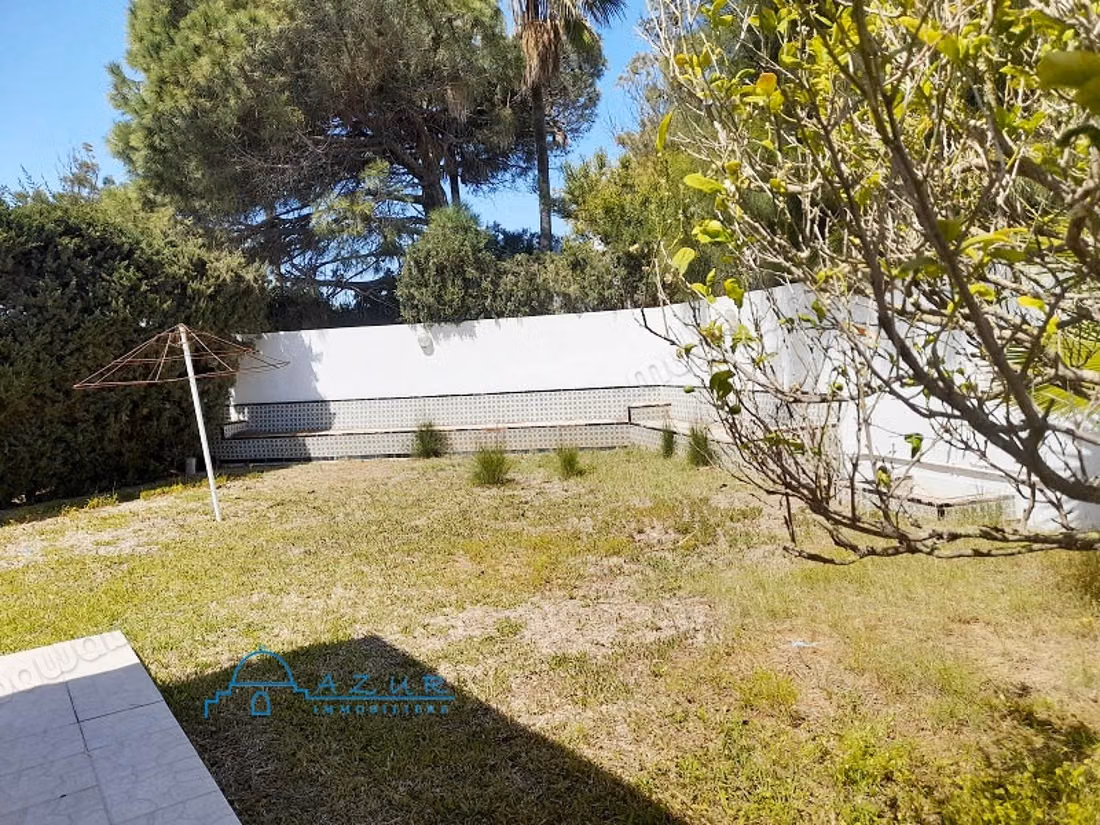 A vendre villa bord de mer à nabeul
