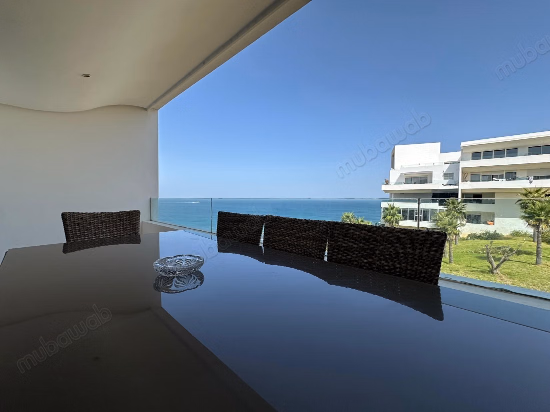 Magnifiek appartement met zeezicht