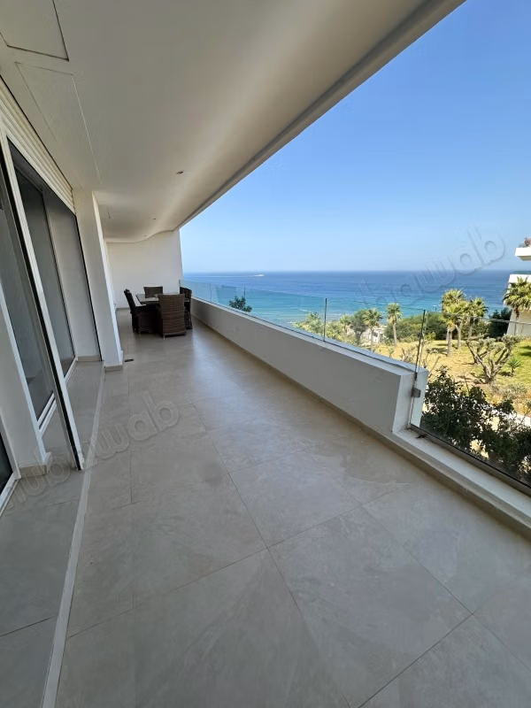 Magnifiek appartement met zeezicht