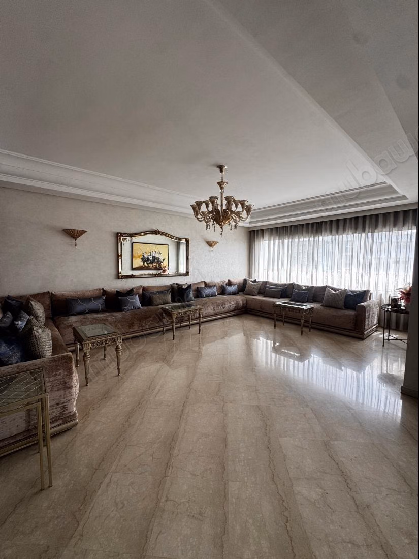 À louer – appartement d’exception meublé, 420 m², 5 chambres, sans vis à vis