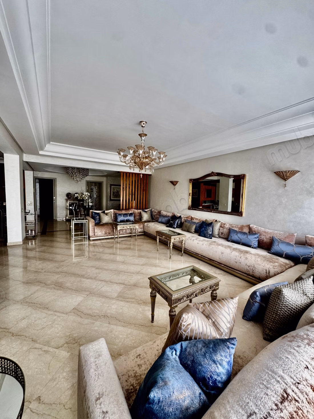 À louer – appartement d’exception meublé, 420 m², 5 chambres, sans vis à vis