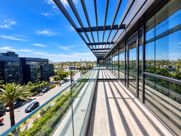 Plateaux de bureaux 136 m² Bd Ghandi Bd Stendhal