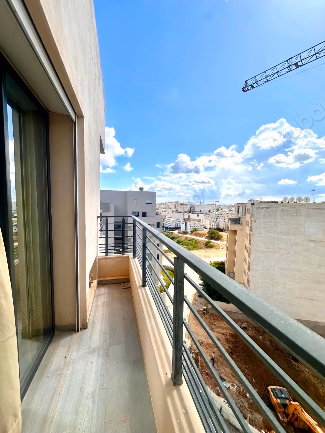 Luxueux S1 Richement Meublé à Ennasr 2