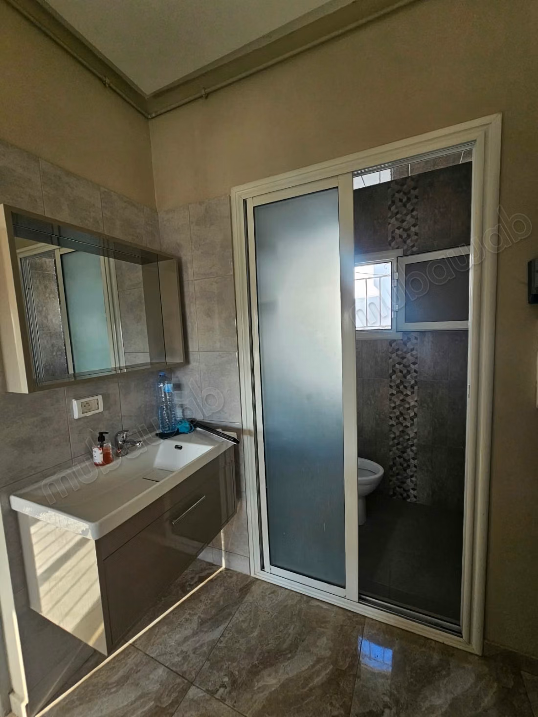 For rent an apartment S2 in Laouina