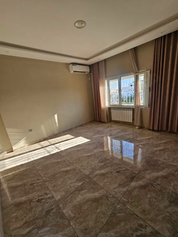 For rent an apartment S2 in Laouina