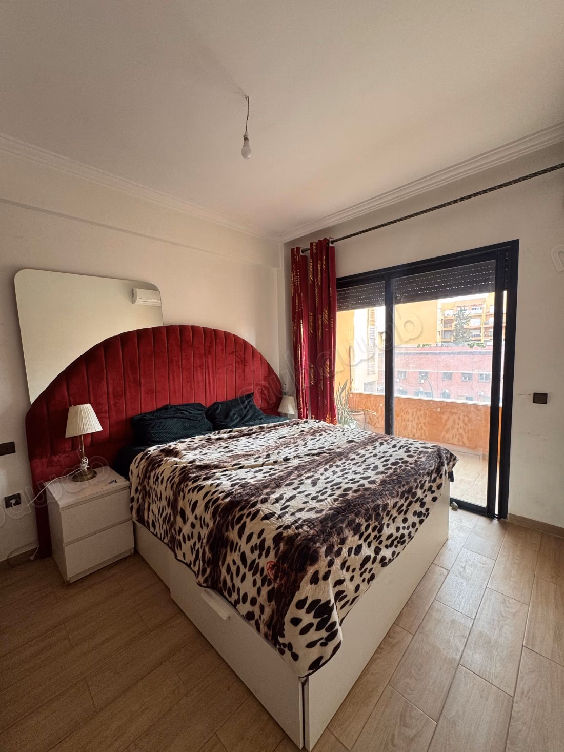 À louer Appartement 3 Chambre avec piscine à Guéliz –