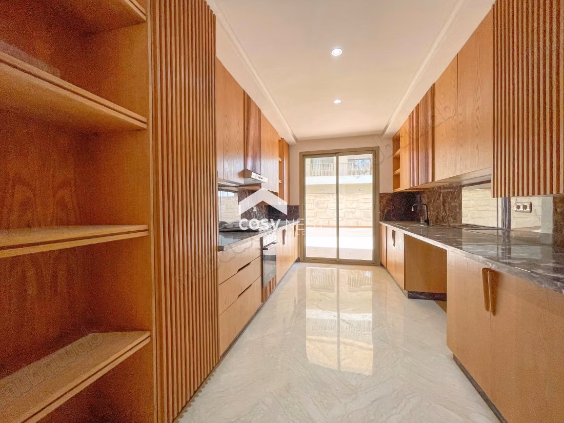 Splendido appartamento in affitto a Casablanca Finance City. Superficie totale di 400 m². Servizio di concierge e aria condizionata