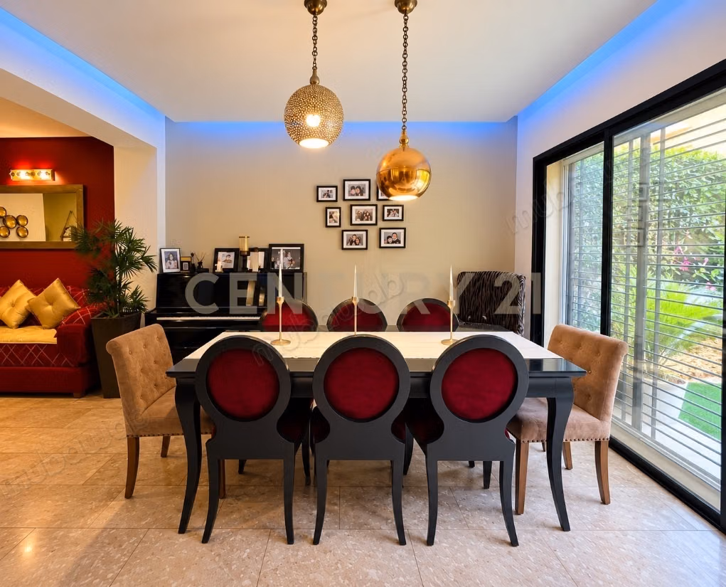 À vendre un Duplex avec Jardin en S3 à la Soukra