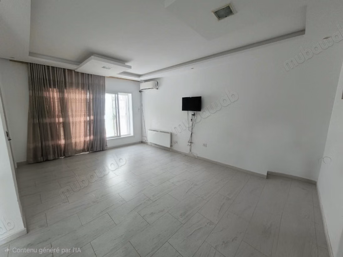 Vend appartement à Bizerte Le Corniche. 3 belles chambres. Fenêtres avec double vitrage et porte blindée