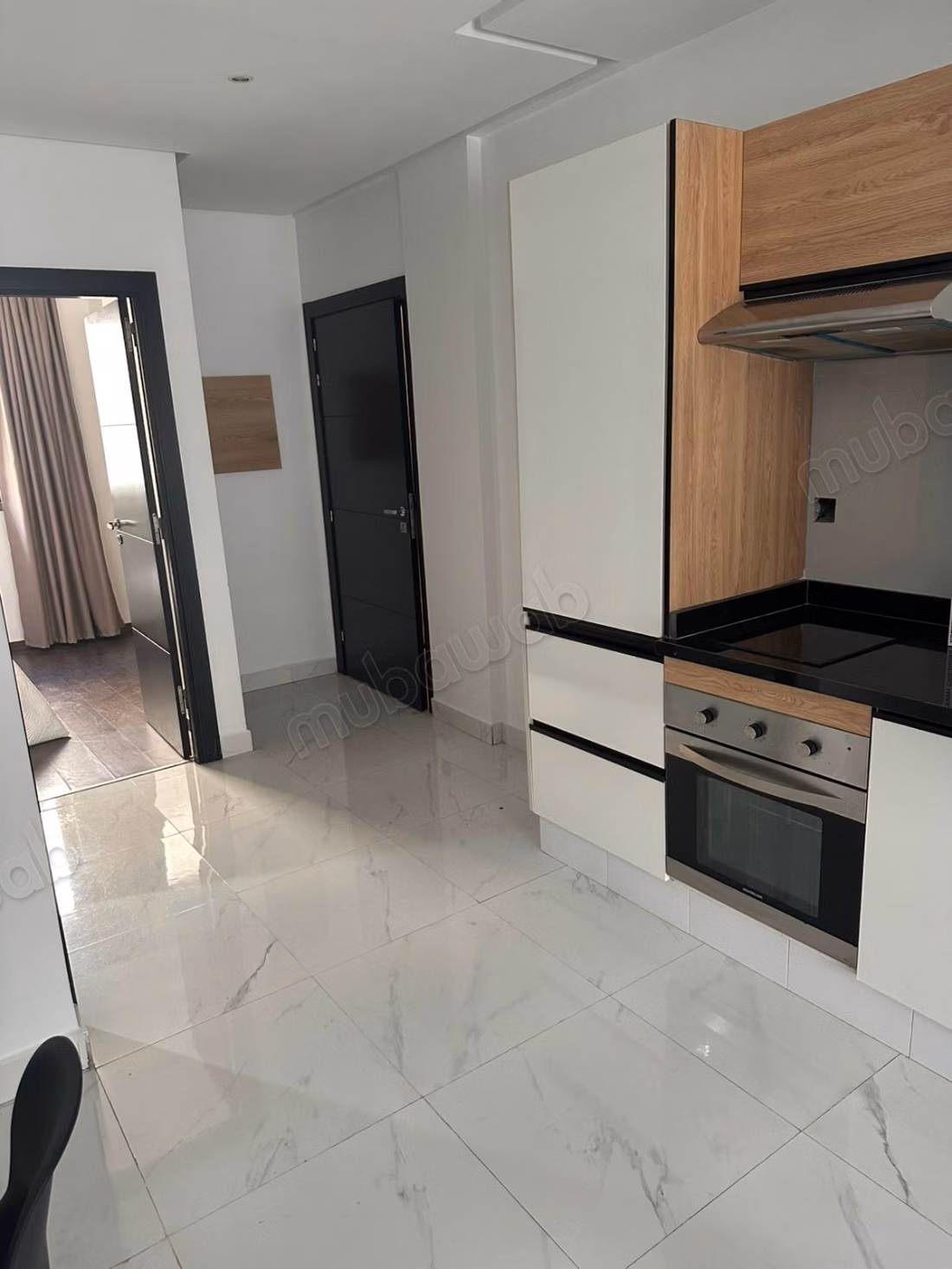 Apartamento en alquiler en Maârif. 1 habitación. Unidad de almacenamiento