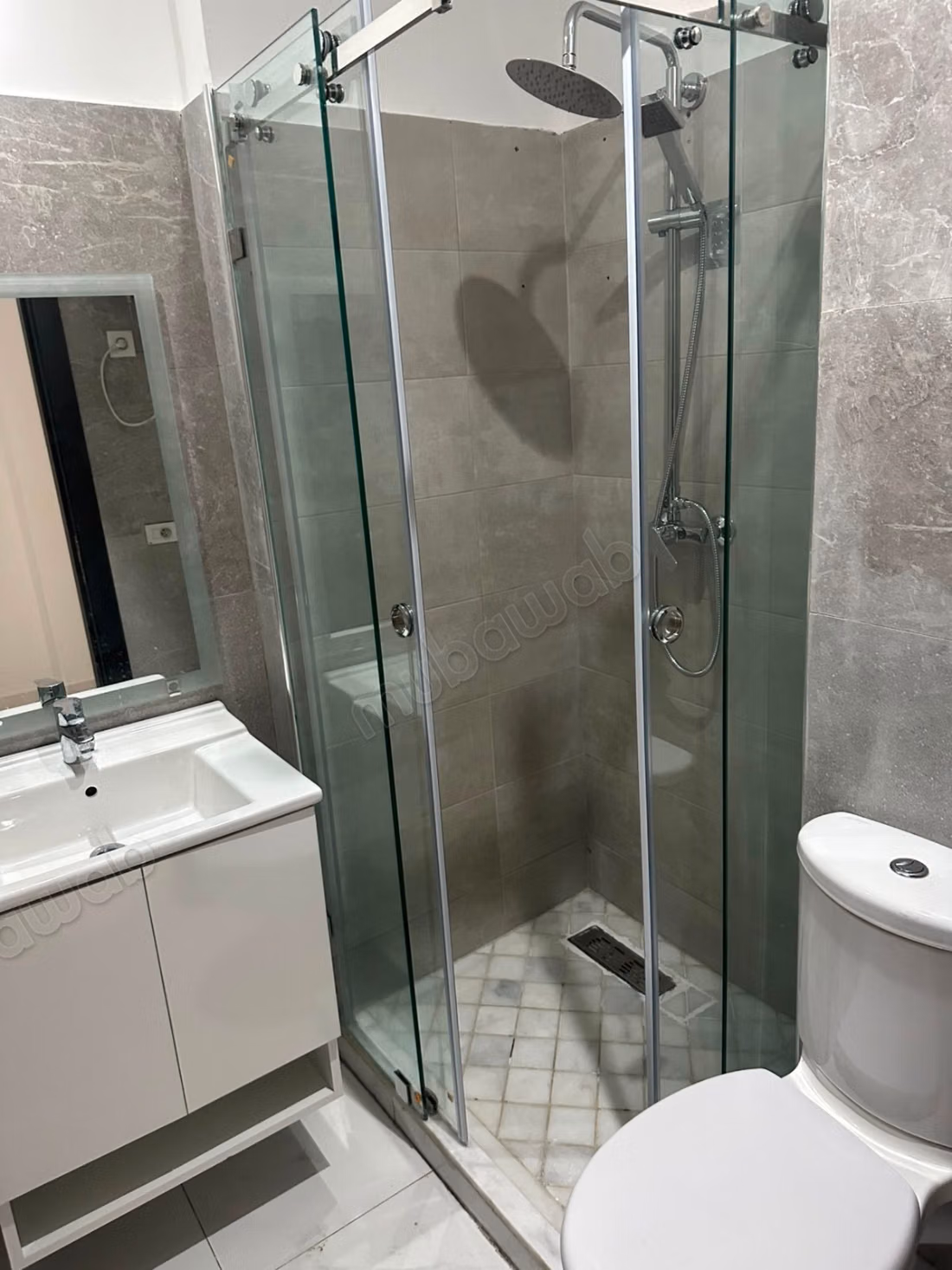 Apartamento en alquiler en Maârif. 1 habitación. Unidad de almacenamiento