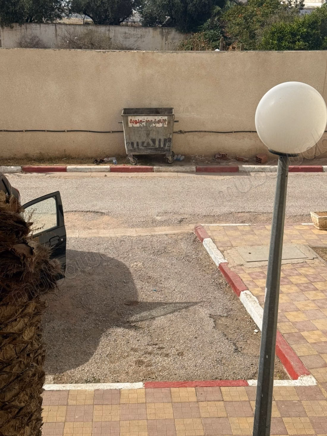 Appartamento in vendita a La Manouba. 2 camere da letto piacevoli. Antenna parabolica e sicurezza