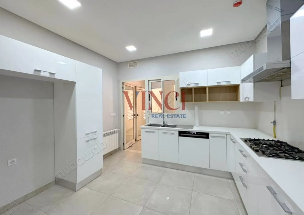 À Louer un appartement en S3 aux Berges du Lac 2