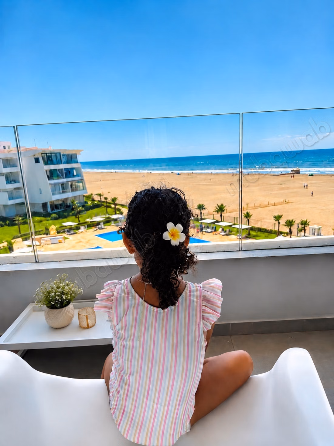 Appartement à vendre à Lamharza Essahel. 3 grandes pièces. Meublé