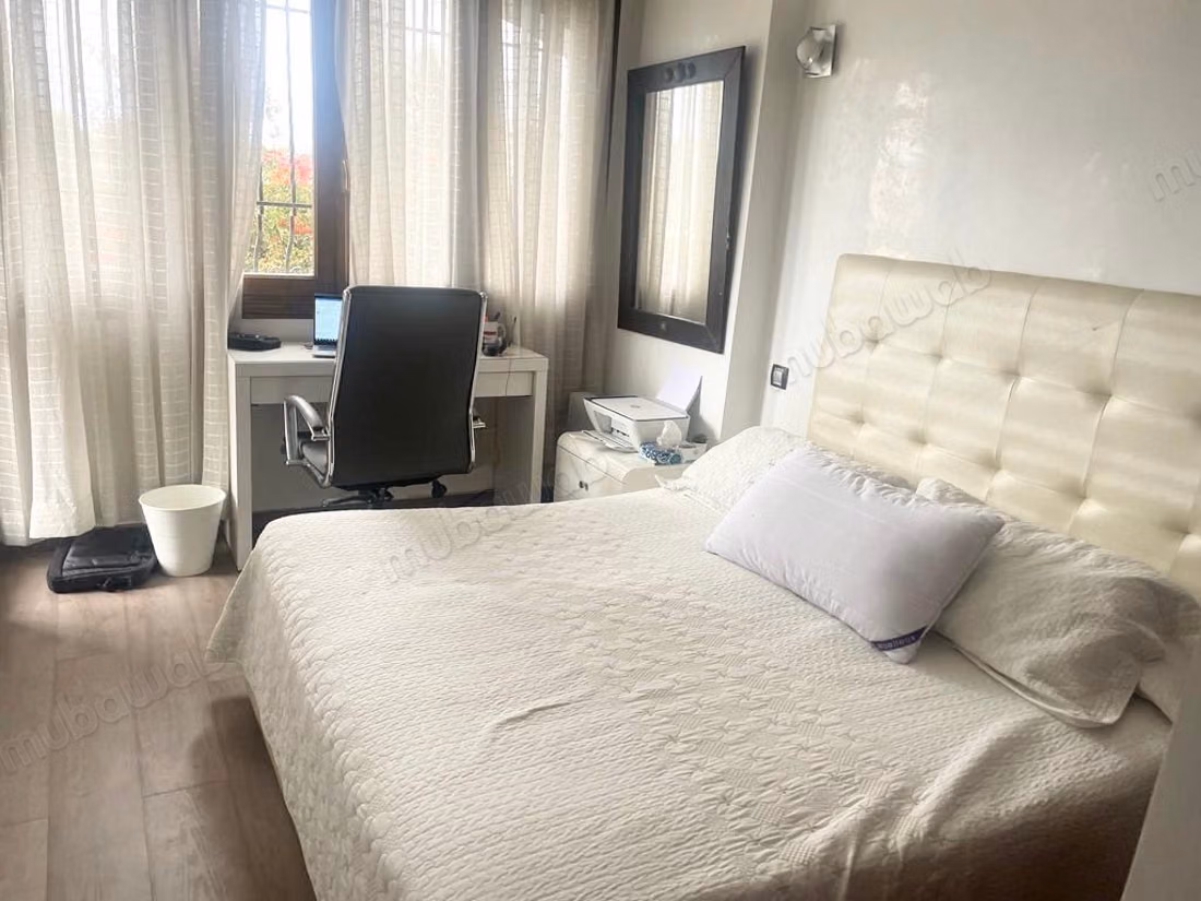 Villa de luxe à louer à CIL Hay Salam.
Surface totale 430 m²