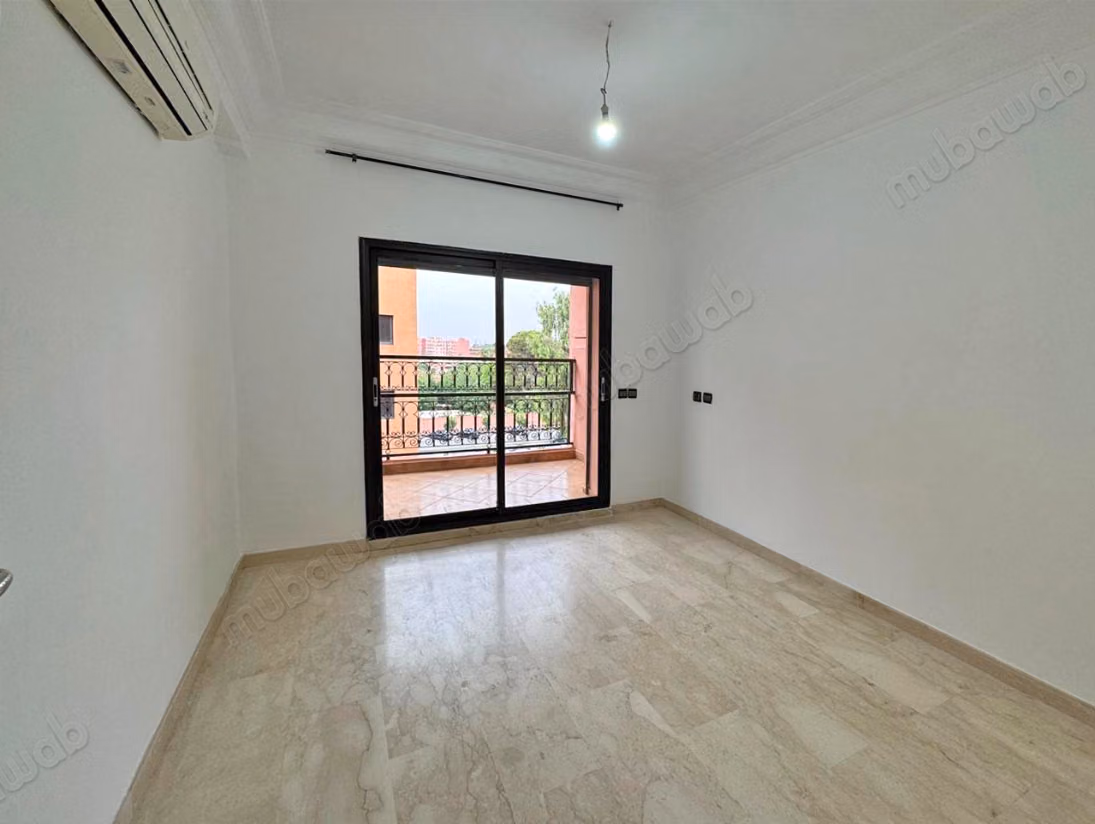 Appart. Traversant, 2 Chambres, 2 SDB, Terrasse