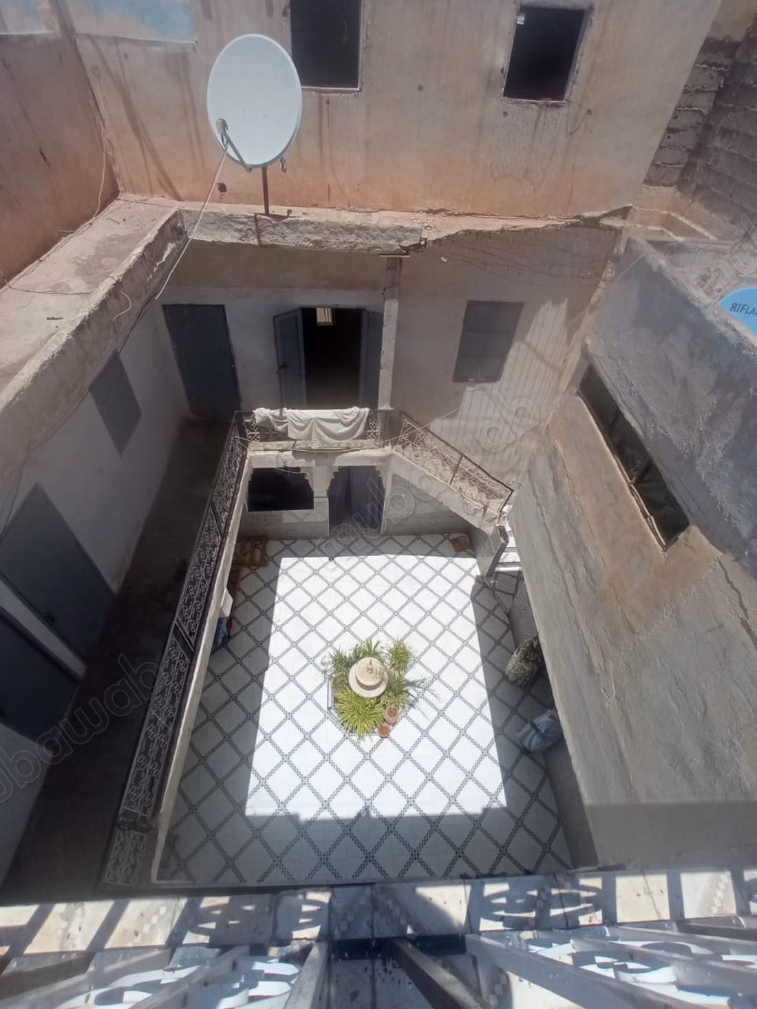 Encuentra tu riad para comprar en Ben Saleh. Superficie 154 m²
