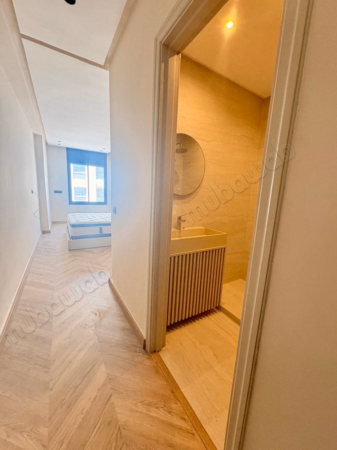 Bell'appartamento in affitto ad Anfa. Superficie di 125 m². Ascensore e garage