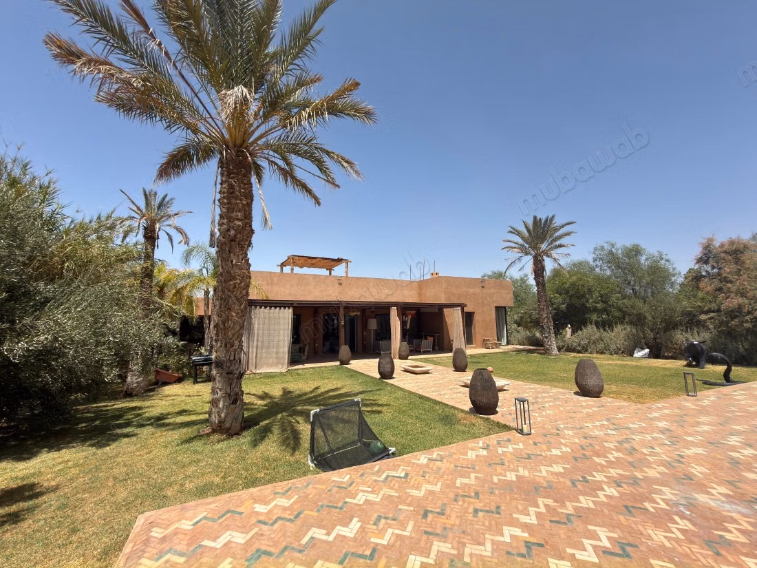 Gemeubileerde villa van 250 m² op 5.000 m² Route d’Amizmiz, uitzicht op de Atlas