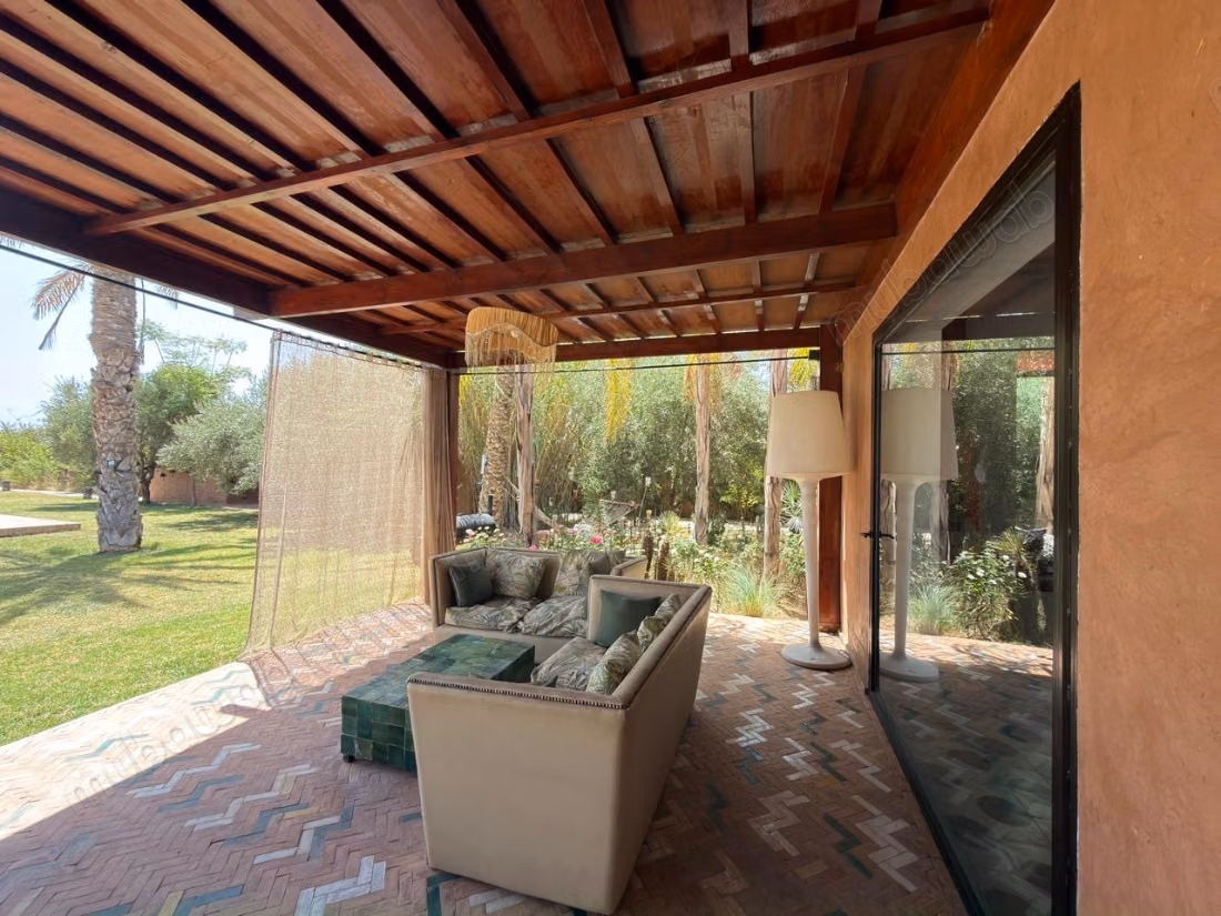 Gemeubileerde villa van 250 m² op 5.000 m² Route d’Amizmiz, uitzicht op de Atlas