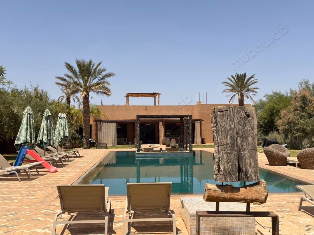 Gemeubileerde villa van 250 m² op 5.000 m² Route d’Amizmiz, uitzicht op de Atlas