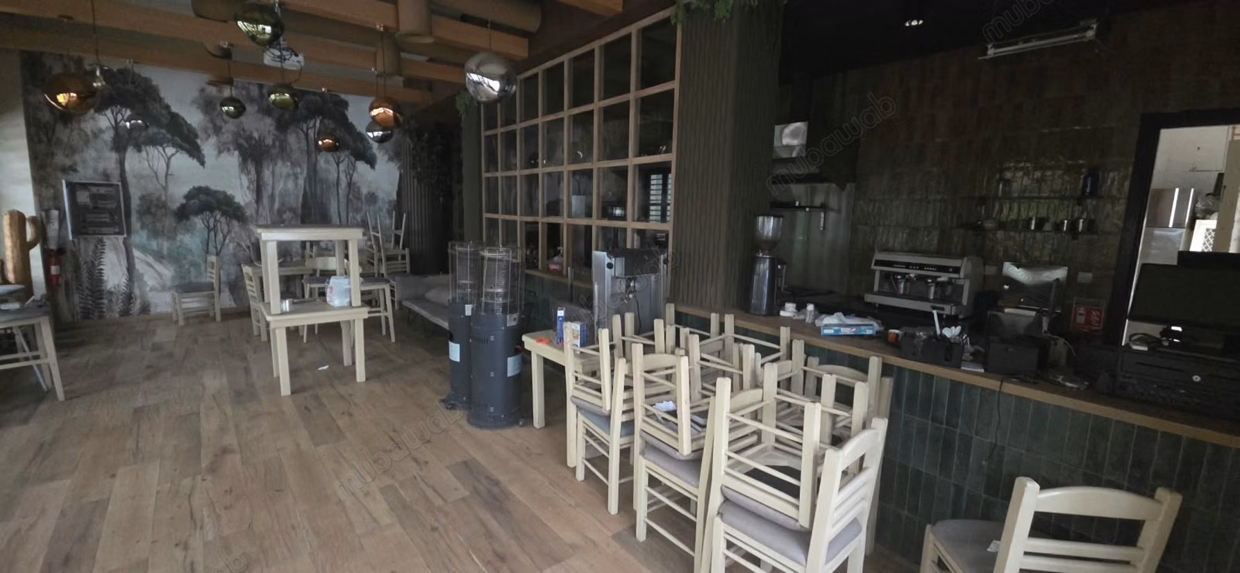 Gauthier – locale ristorante chiavi in mano di 200 m² con doppia terrazza, posizione premium