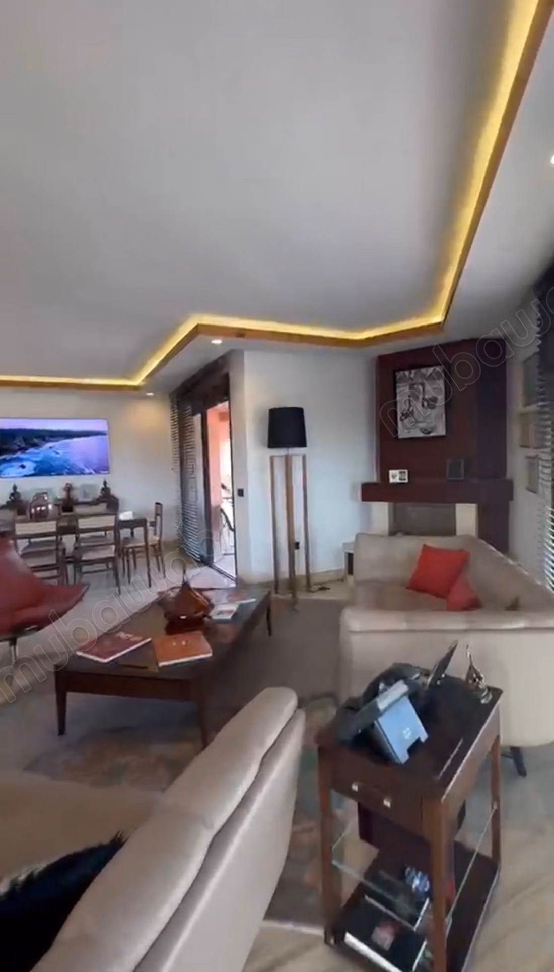 Superbe appartement à Hivernage. 
3 belles chambres
