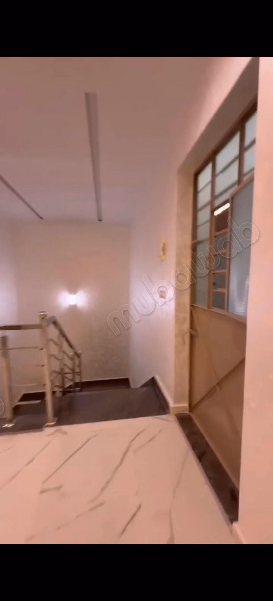 House for sale in Lazaret. 2 rooms. Armored door and satellite dish