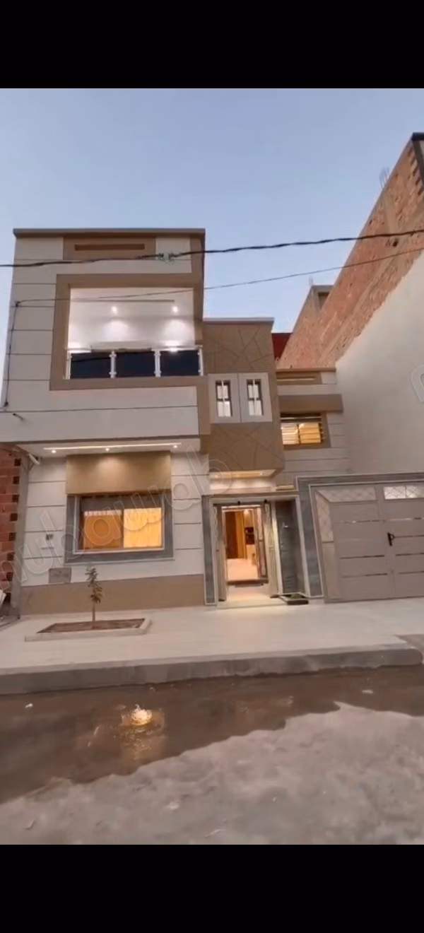House for sale in Lazaret. 2 rooms. Armored door and satellite dish